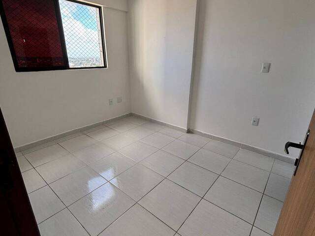 #126 - Apartamento para Venda em João Pessoa - PB