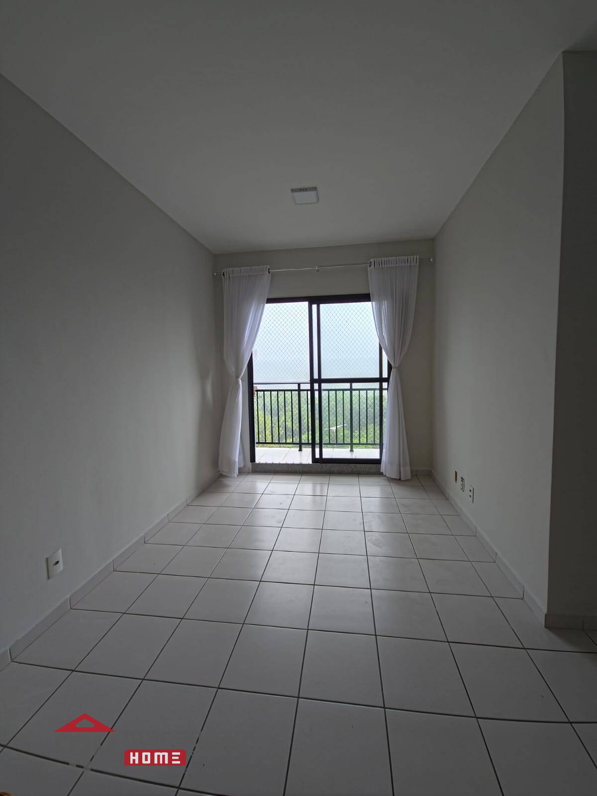 Excelente Apto de 03 quartos na Torre