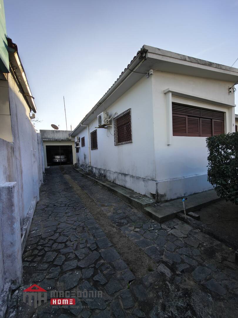 Casa, 4 quartos, 308 m² - Foto 3